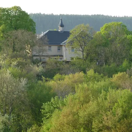 Schloss Niedenburg * Drognitz