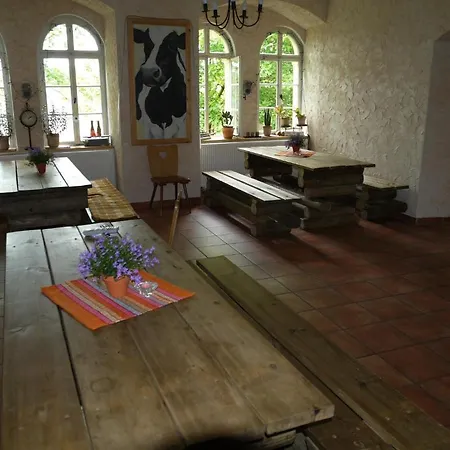 Schloss Niedenburg * Drognitz